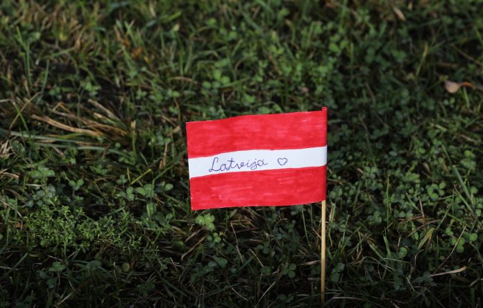 Latvija, Latvijas karogs, patriotisms, svētki