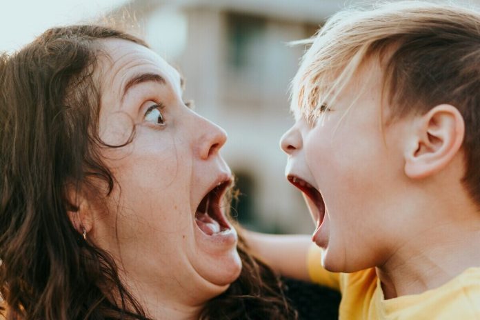 Vecāki, bērni, emocijas, dusmas, bērnu audzināšana