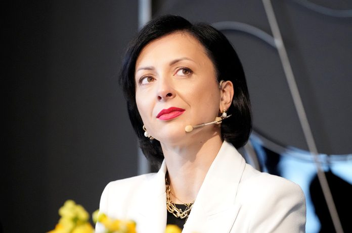 Anzelika Dubrovolska - SWEDBANK