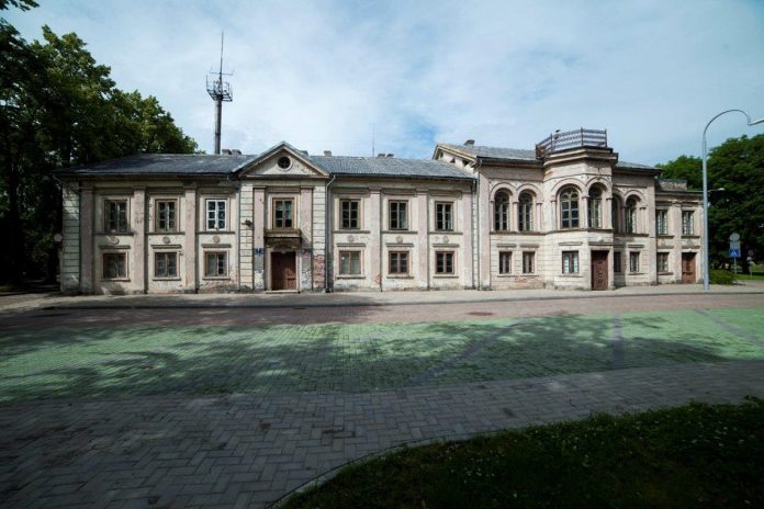 Gūtšmitu nams Ventspilī
